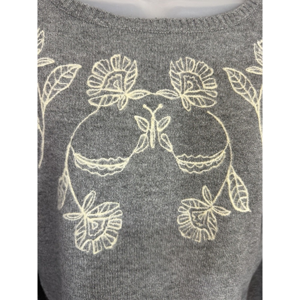 Haute Hippie Cottagecore Grey Floral Butterfly Embroidered Sweater Womens‎ M - Picture 4 of 8